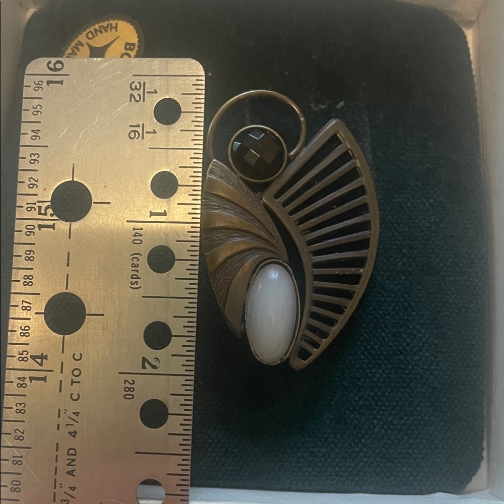 Pin from Bohemia - Picture 6 of 6